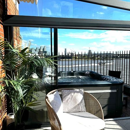 3 X Bedroom Riverside Flat With Hot Tub On Roof Terrace Londres Exterior foto