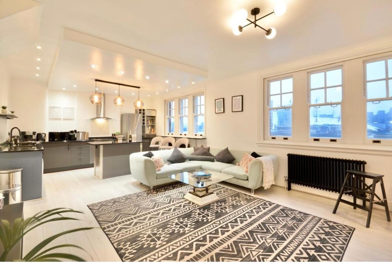 3 X Bedroom Riverside Flat With Hot Tub On Roof Terrace Londres Exterior foto